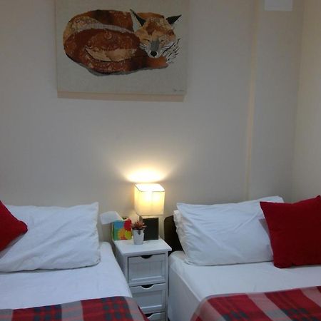 Luxury London Ensuite Double Room, Park Free, Tram-Train! Mitcham Exteriör bild